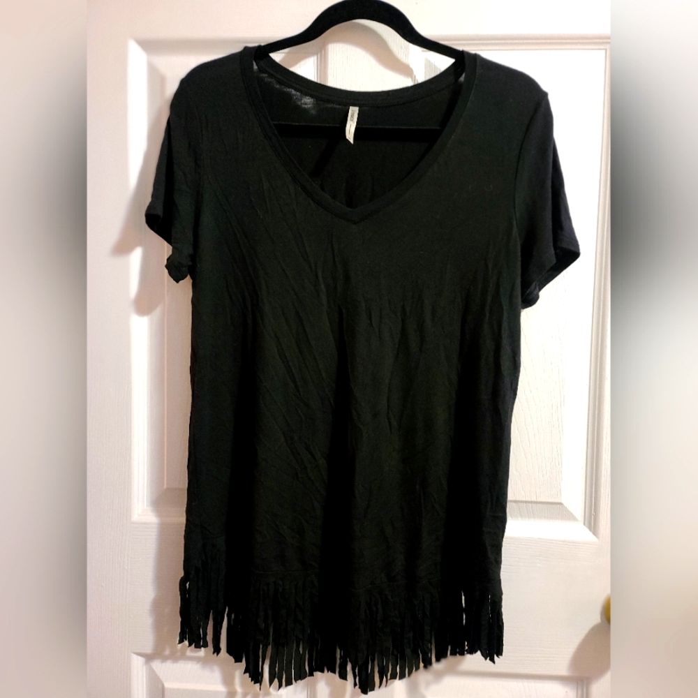 Tresics black fringe top